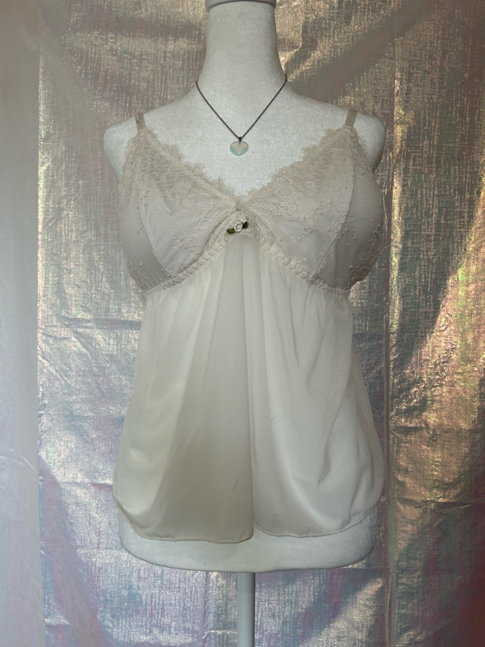 Jessica Simpson Delicate Lace Trim Ivory Camisole Top. Size XL.